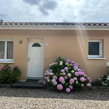 Les Iris 1 T2 45m2 A 300m Des Thermes Eugenie-les-Bains