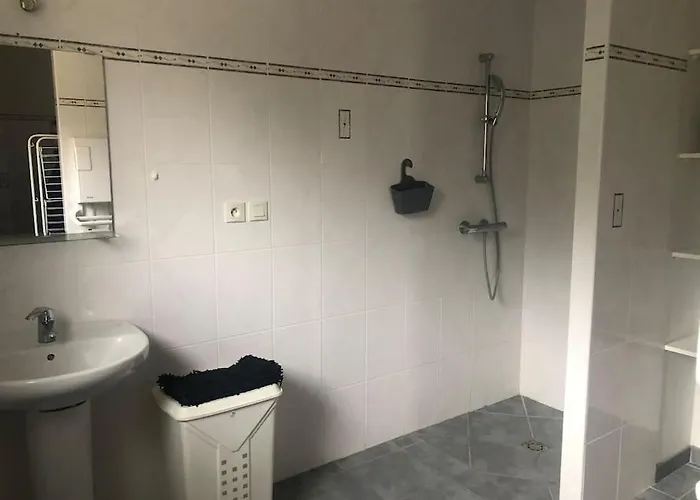 Les Iris 1 T2 45m2 A 300m Des Thermes